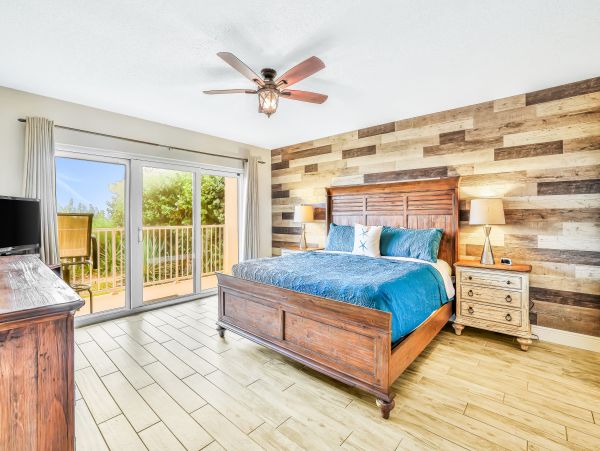Cocoa Beach Condo 1023039