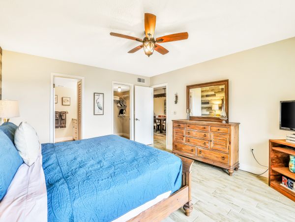 Cocoa Beach Condo 1023039