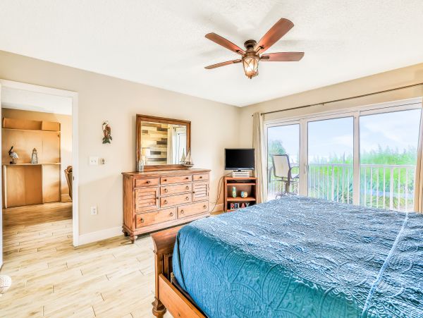 Cocoa Beach Condo 1023039