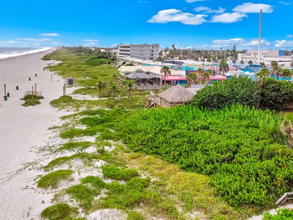Cocoa Beach Condo 1023039