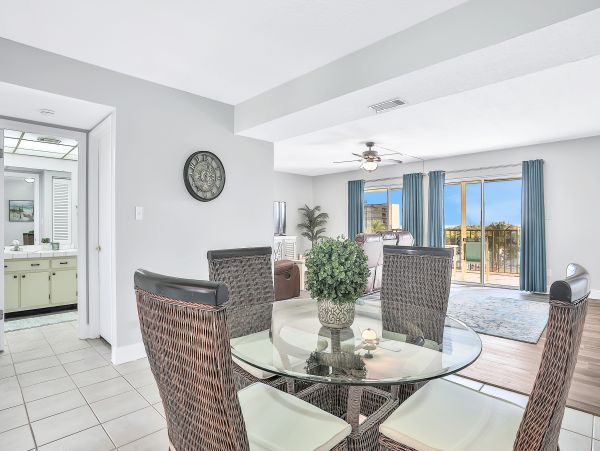 Cocoa Beach Condo 1023040