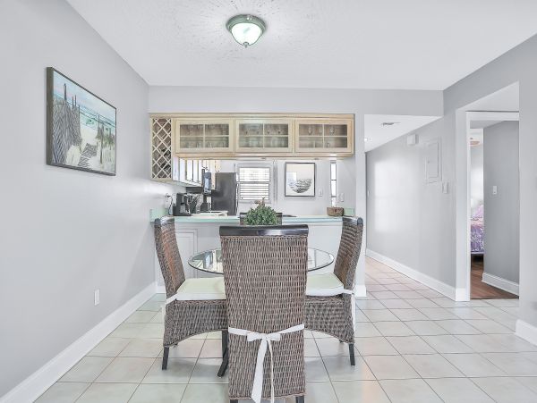 Cocoa Beach Condo 1023040