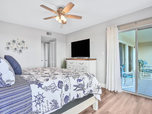 Cocoa Beach Condo 1023040