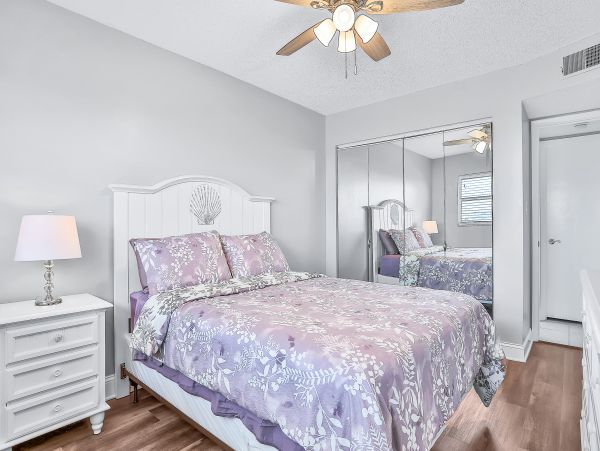 Cocoa Beach Condo 1023040