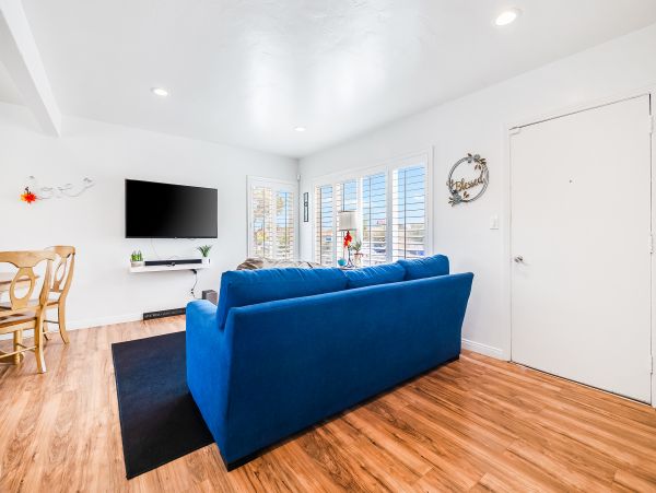 Coronado Home 1023043