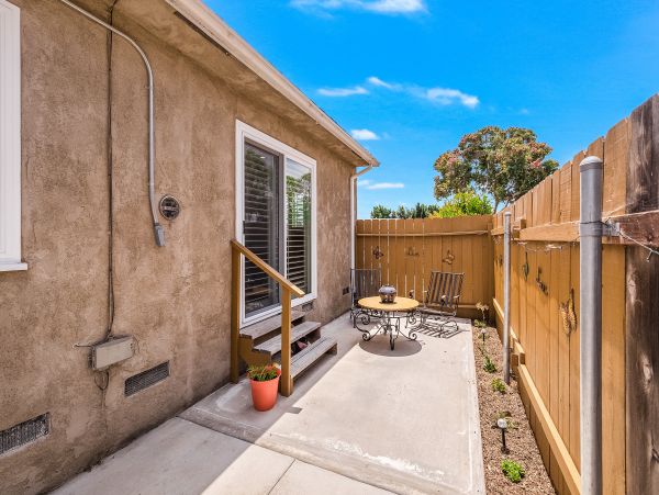 Coronado Home 1023043