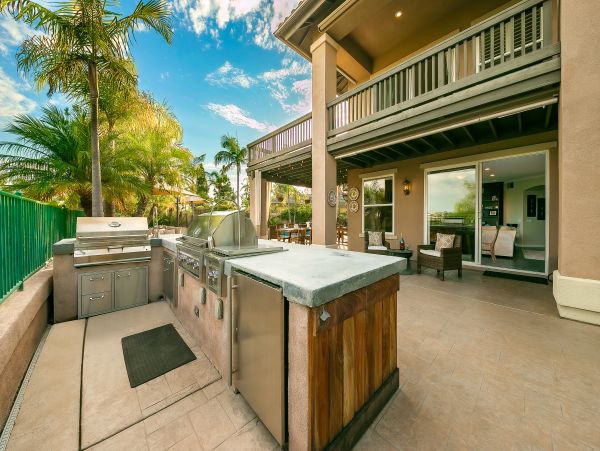 Chula Vista Gorgeous 5 Bedroom Home Pool & Spa Sleeps 9