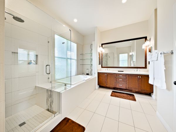 Chula Vista Gorgeous 5 Bedroom Home Pool & Spa Sleeps 9