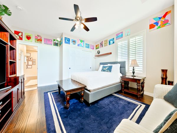 Chula Vista Gorgeous 5 Bedroom Home Pool & Spa Sleeps 9