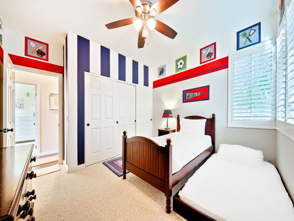 Chula Vista Gorgeous 5 Bedroom Home Pool & Spa Sleeps 9