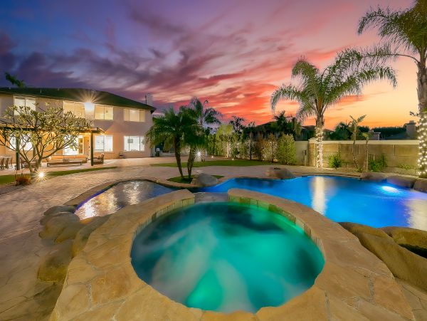 Amazing Chula Vista Vacation Rental 5 Bedrooms & Pool