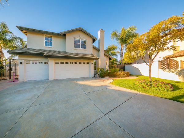 Amazing Chula Vista Vacation Rental 5 Bedrooms & Pool