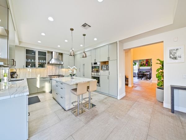 Amazing Chula Vista Vacation Rental 5 Bedrooms & Pool