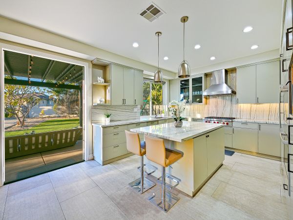 Amazing Chula Vista Vacation Rental 5 Bedrooms & Pool