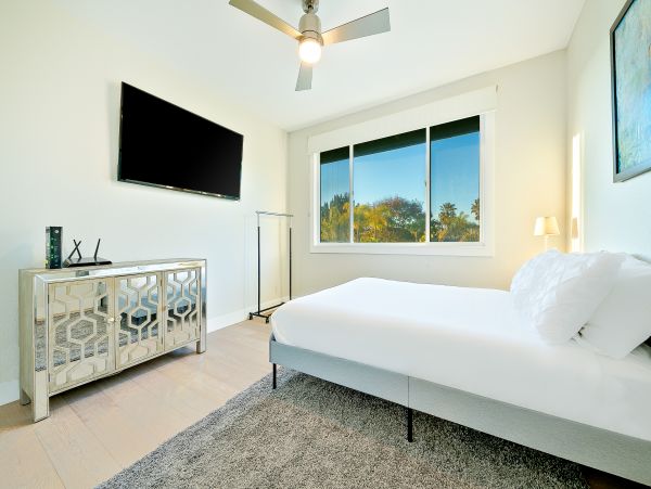 Amazing Chula Vista Vacation Rental 5 Bedrooms & Pool