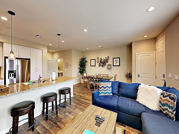 Coronado Home 1023049