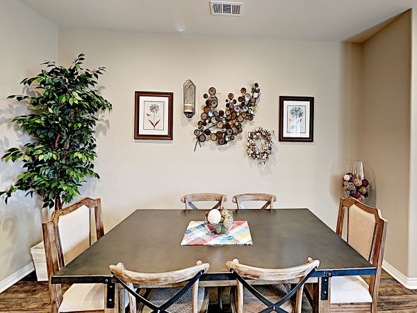 Coronado Home 1023049