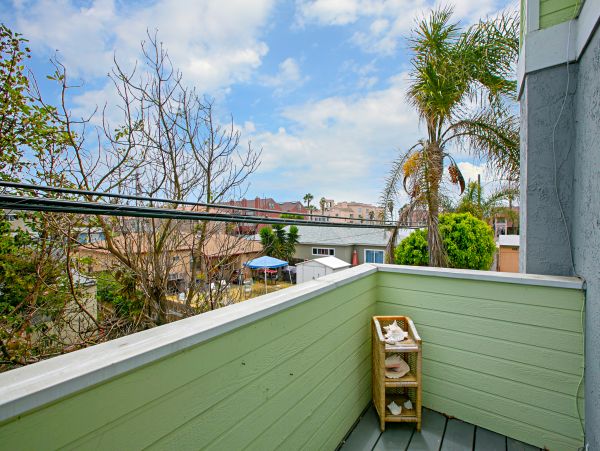 Coronado Home 1023051