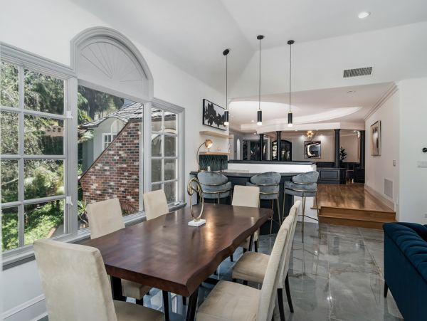 La Mesa Luxury 5 Bedroom Estate Game Room & Outdoor Kitchen