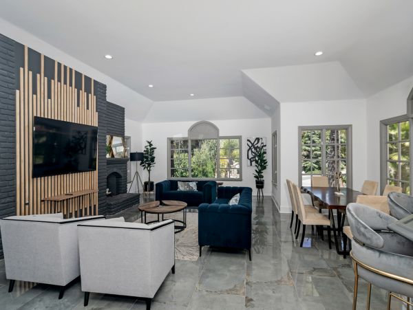 La Mesa Luxury 5 Bedroom Estate Game Room & Outdoor Kitchen