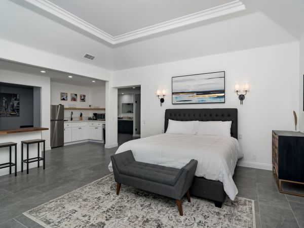 La Mesa Luxury 5 Bedroom Estate Game Room & Outdoor Kitchen