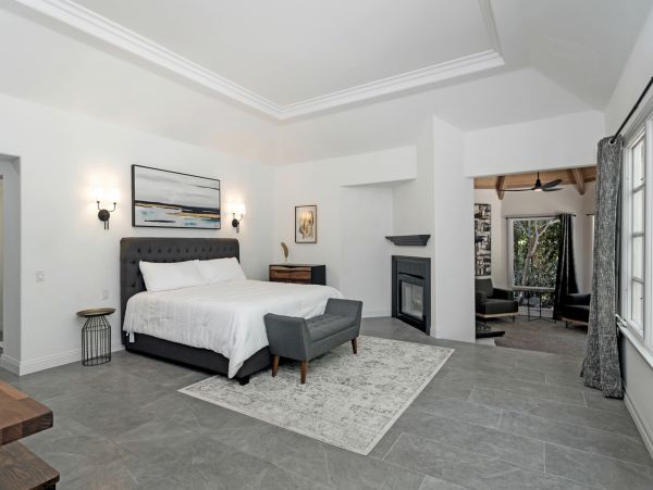 La Mesa Luxury 5 Bedroom Estate Game Room & Outdoor Kitchen