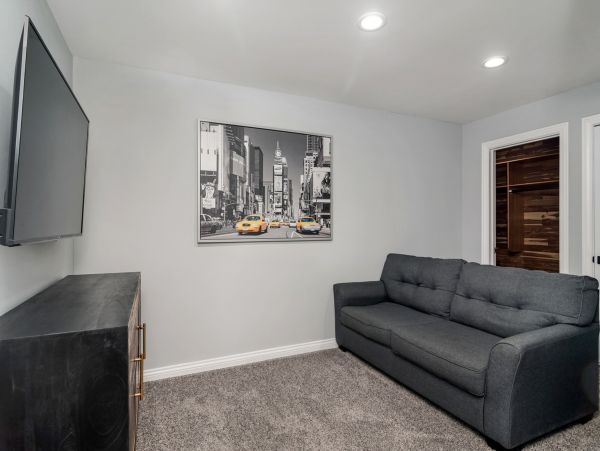 Coronado Home 1023055