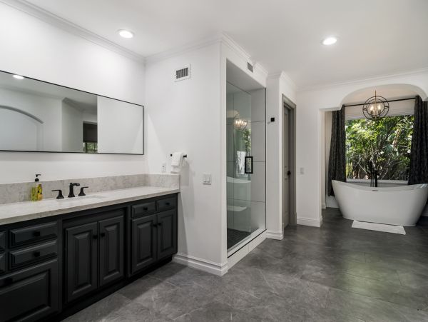 Coronado Home 1023055