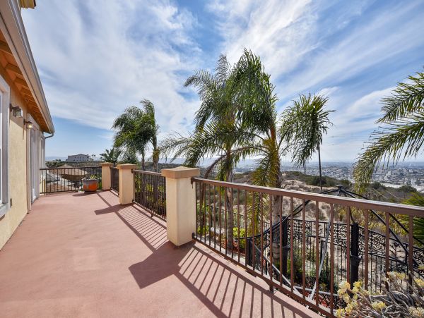 Coronado Home 1023058