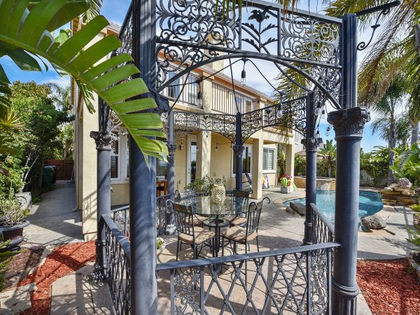 Coronado Home 1023058