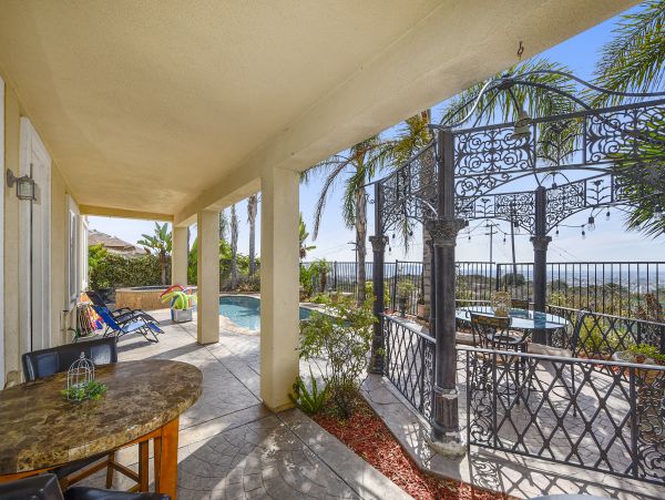 Coronado Home 1023058