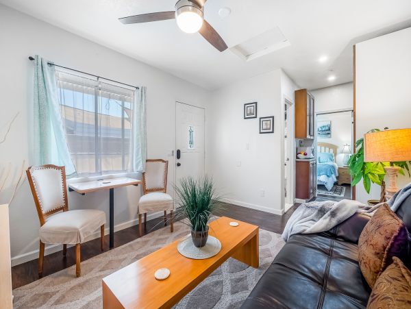 Coronado Home 1023059