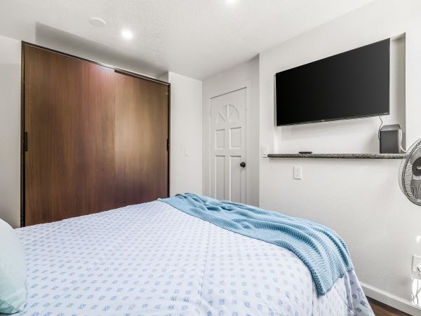 Coronado Home 1023059
