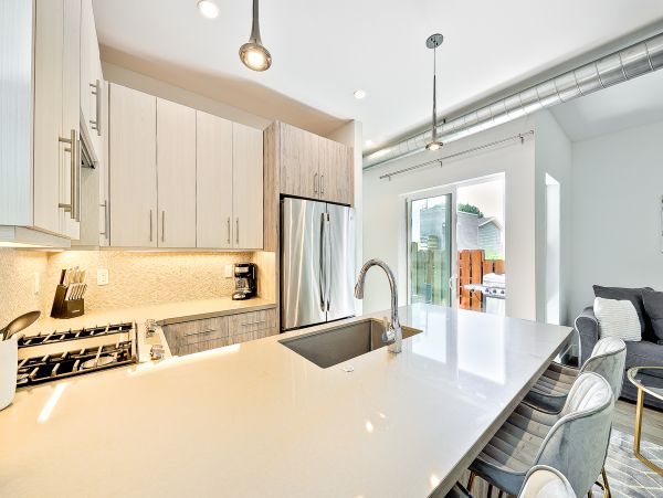 Coronado Home 1023060