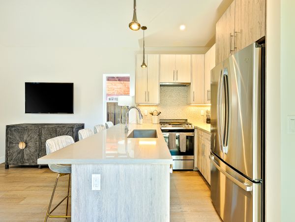 Coronado Home 1023060