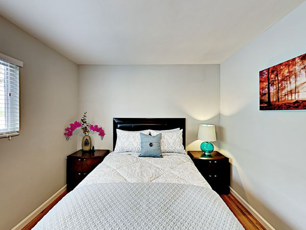 Coronado Home 1023062