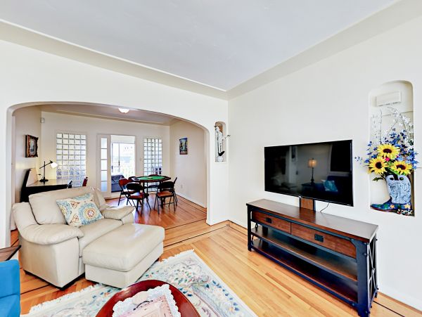 Coronado Home 1023064