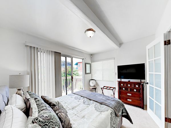 Coronado Home 1023064