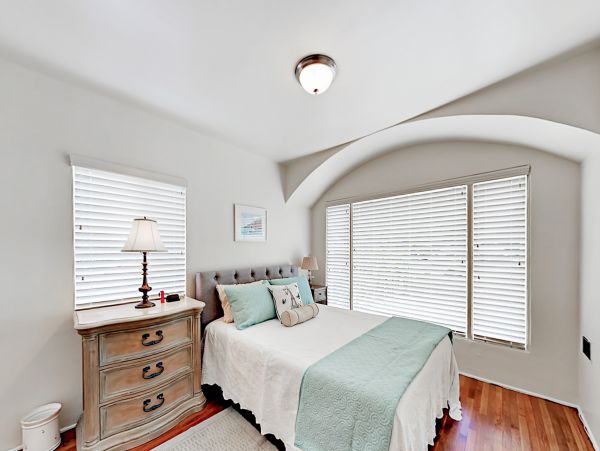Coronado Home 1023064