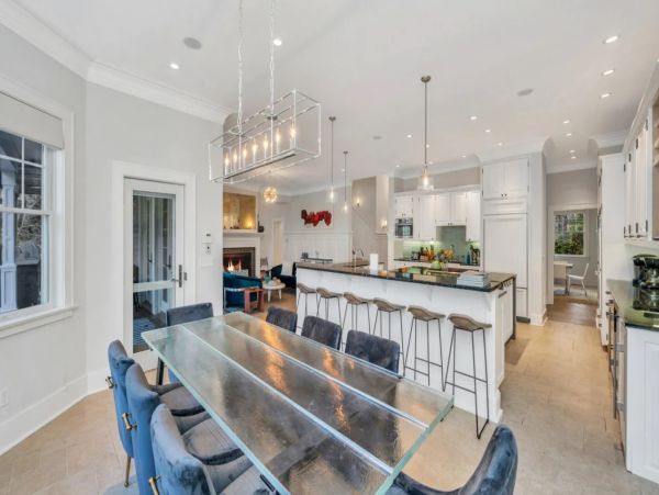 Luxury Water Mill 6 Bedroom Home Sleeps 16