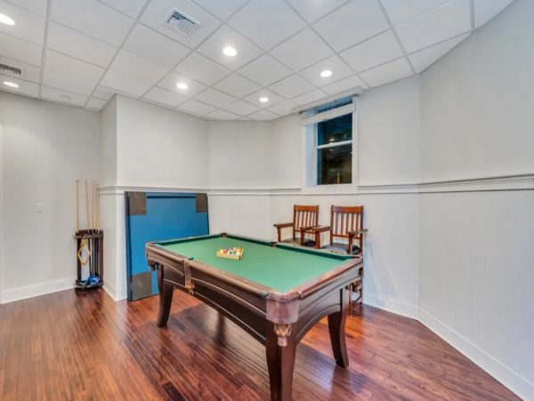 Luxury Water Mill 6 Bedroom Home Sleeps 16