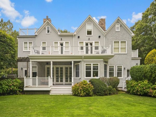 Luxury Water Mill 6 Bedroom Home Sleeps 16