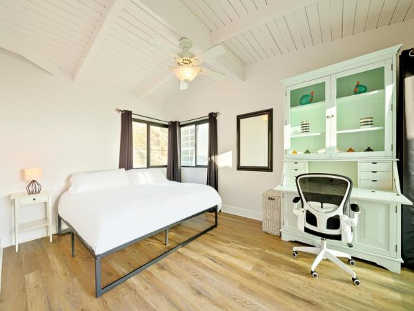 Laguna Beach Ocean Front 5 Bedroom Home Sleeps 10