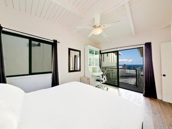 Laguna Beach Ocean Front 5 Bedroom Home Sleeps 10