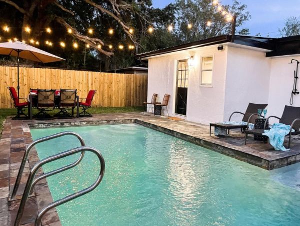 Four Bedroom Home in Sarasota with Private Pool