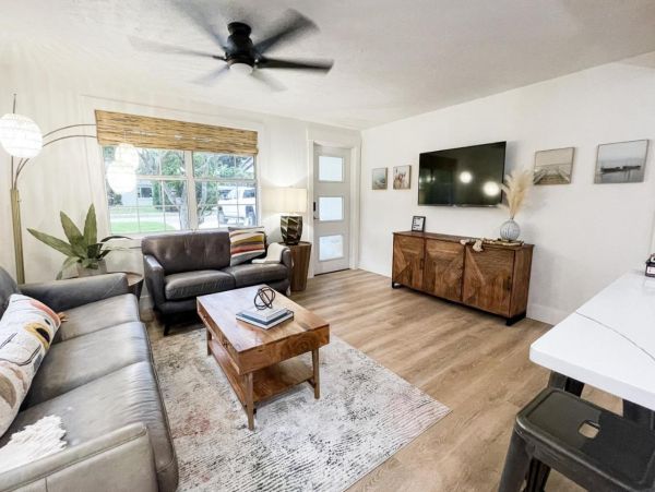 Four Bedroom Home in Sarasota with Private Pool
