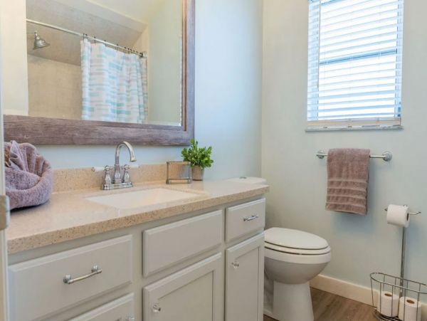 Naples Vacation Cottage with Private Saltwater Pool 5 Guests