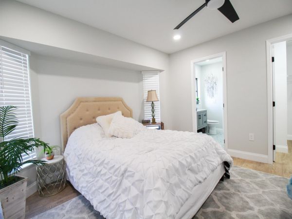 Chic Coastal 3 Bedroom Home with Pool in Port Charlotte