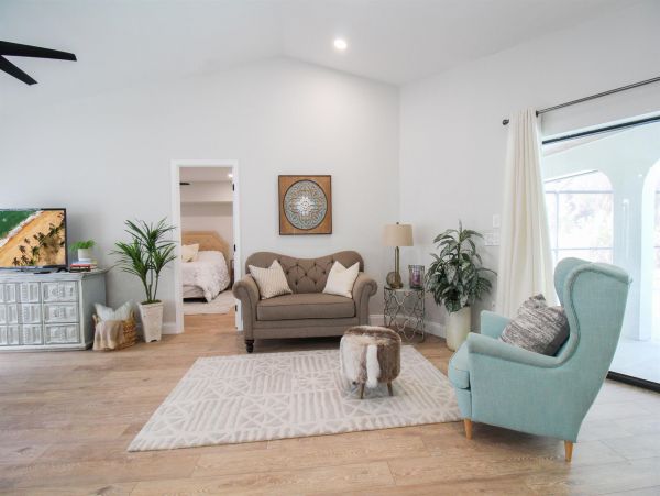 Chic Coastal 3 Bedroom Home with Pool in Port Charlotte