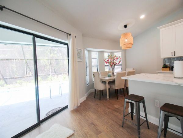 Chic Coastal 3 Bedroom Home with Pool in Port Charlotte